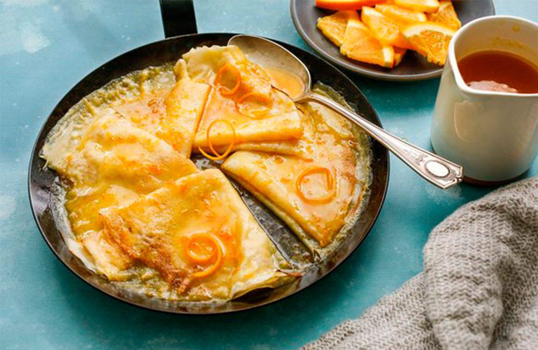 Crêpes Suzette Crepes Suzette Recipe And History All You Need To Know Making Crêpes Suzette